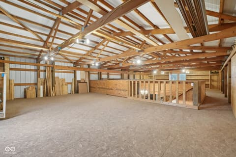 Barn — 2579 Cardinal Drive, Pittsboro, IN
