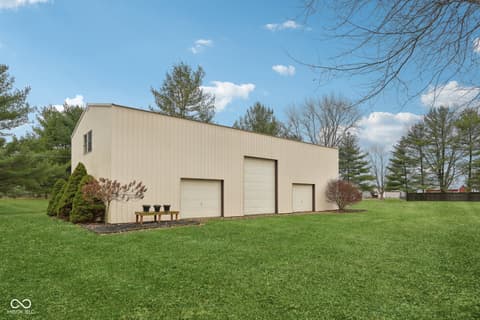 Barn — 2579 Cardinal Drive, Pittsboro, IN