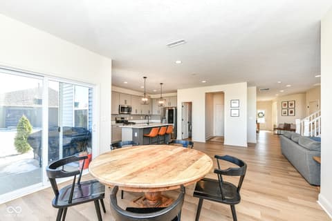 Dining room at 916 Alba Drive, Lebanon, IN