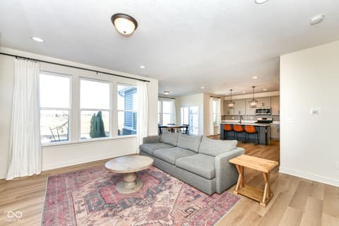 Living room at 916 Alba Drive, Lebanon, IN