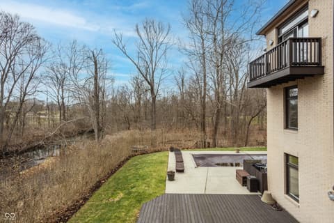 Outdoor living area at 4548 Chase Oak Court, Zionsville, IN