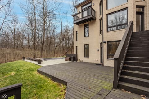 Outdoor living area at 4548 Chase Oak Court, Zionsville, IN