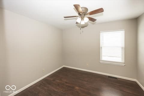 Photo of 8868 Pine Tree Boulevard, Indianapolis, IN