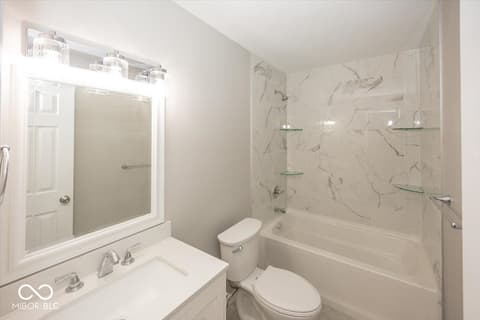 Photo of 8868 Pine Tree Boulevard, Indianapolis, IN