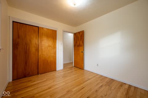 Bedroom at 4 Paradise Lane, Greencastle, IN