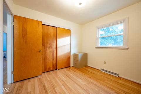 Bedroom at 4 Paradise Lane, Greencastle, IN