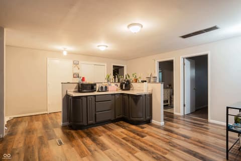 Photo of 225 College Drive, Anderson, IN