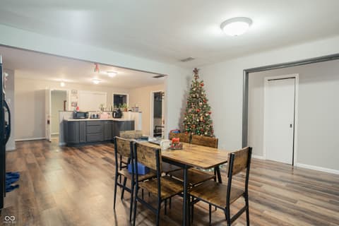 Photo of 225 College Drive, Anderson, IN