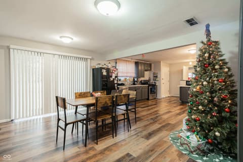 Photo of 225 College Drive, Anderson, IN
