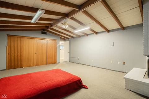 Photo of 225 College Drive, Anderson, IN