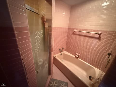 Photo of 225 College Drive, Anderson, IN