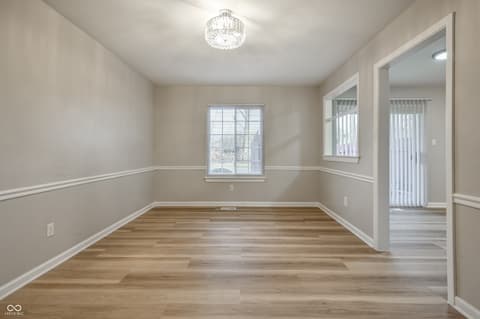 Photo of 851 Indigo Way, Indianapolis, IN