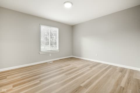 Photo of 851 Indigo Way, Indianapolis, IN