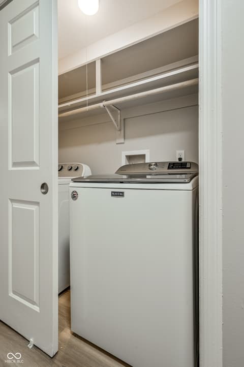 Photo of 851 Indigo Way, Indianapolis, IN