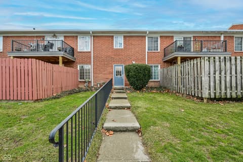 Photo of 851 Indigo Way, Indianapolis, IN