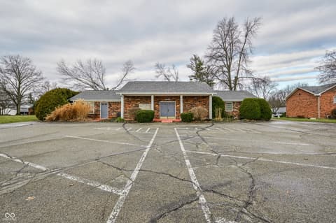 Photo of 851 Indigo Way, Indianapolis, IN