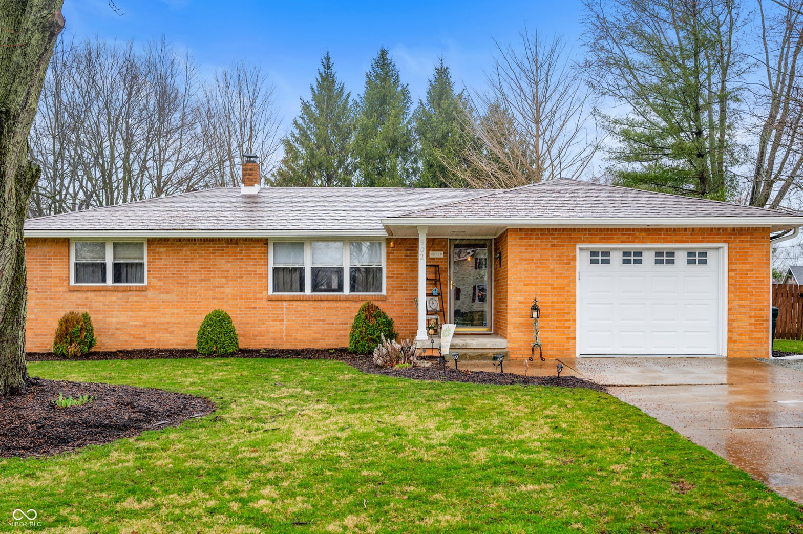 Photo of 902 South Street, Shirley, IN