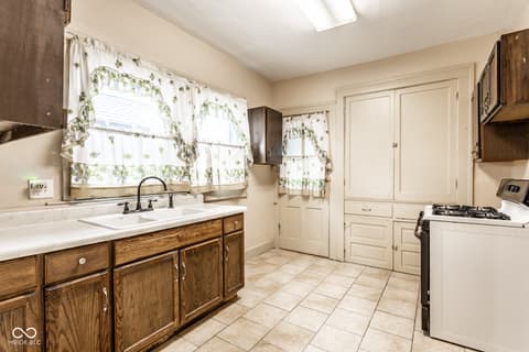 Photo of 4201 Boulevard Place, Indianapolis, IN