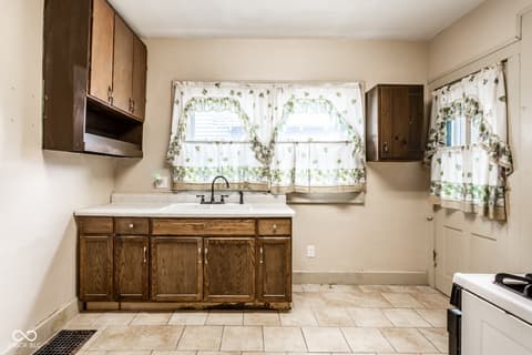 Photo of 4201 Boulevard Place, Indianapolis, IN