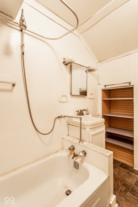 Photo of 4201 Boulevard Place, Indianapolis, IN
