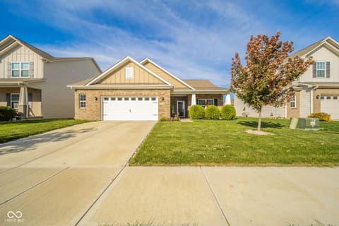 Front exterior at 16592 Branham Drive, Fishers, IN