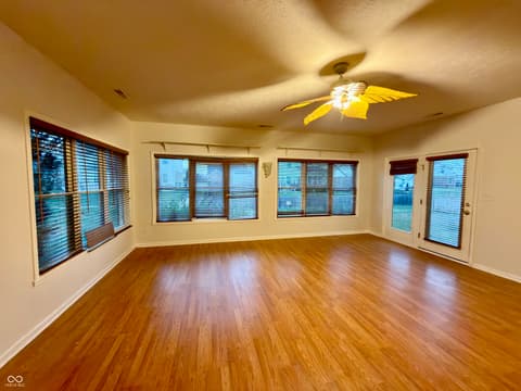 Living room at 2019 Woodfield Drive, Greenwood, IN