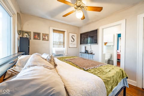 Photo of 11845 Railroad Street, Indianapolis, IN