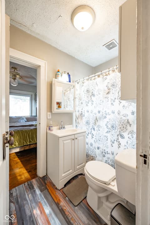 Photo of 11845 Railroad Street, Indianapolis, IN