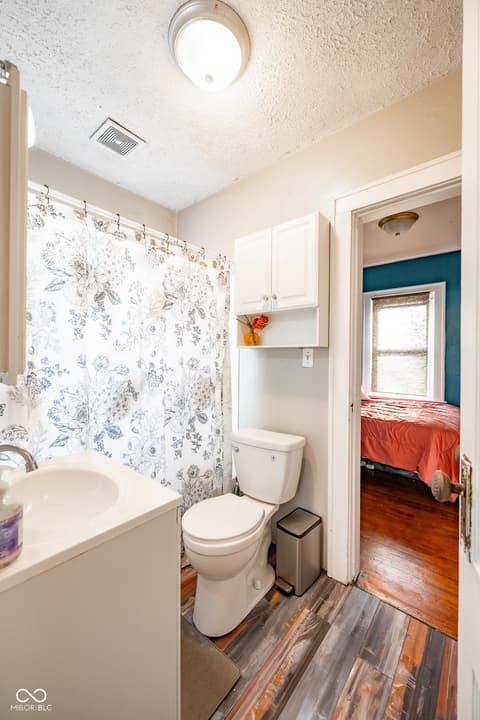 Photo of 11845 Railroad Street, Indianapolis, IN