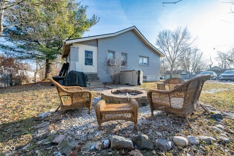 Photo of 11845 Railroad Street, Indianapolis, IN