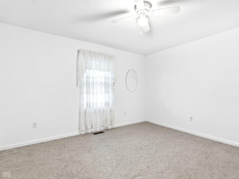 Photo of 1641 Grindstone Way, Greenfield, IN