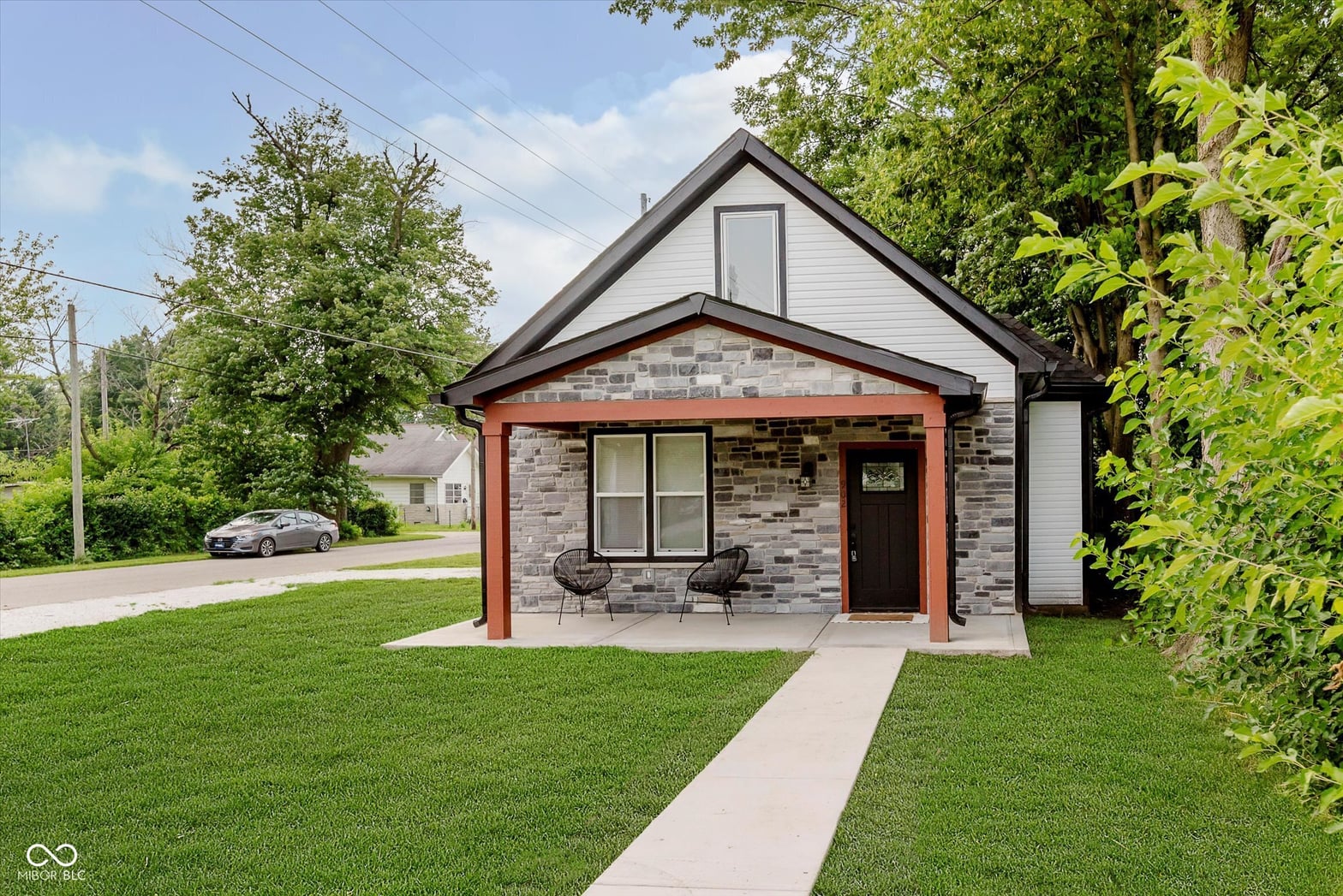 Front exterior at 902 Rossville Avenue, Frankfort, IN