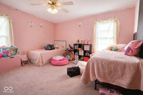 Photo of 3375 W County Road 850 S, Commiskey, IN
