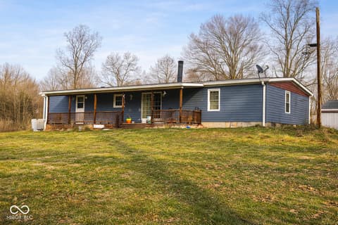 Photo of 3375 W County Road 850 S, Commiskey, IN