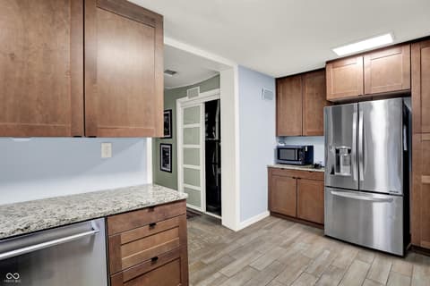 Photo of 3715 Governors Road, Indianapolis, IN
