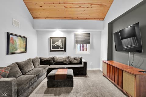 Photo of 3715 Governors Road, Indianapolis, IN