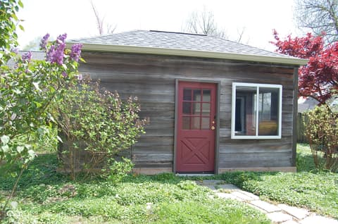 Photo of 3715 Governors Road, Indianapolis, IN