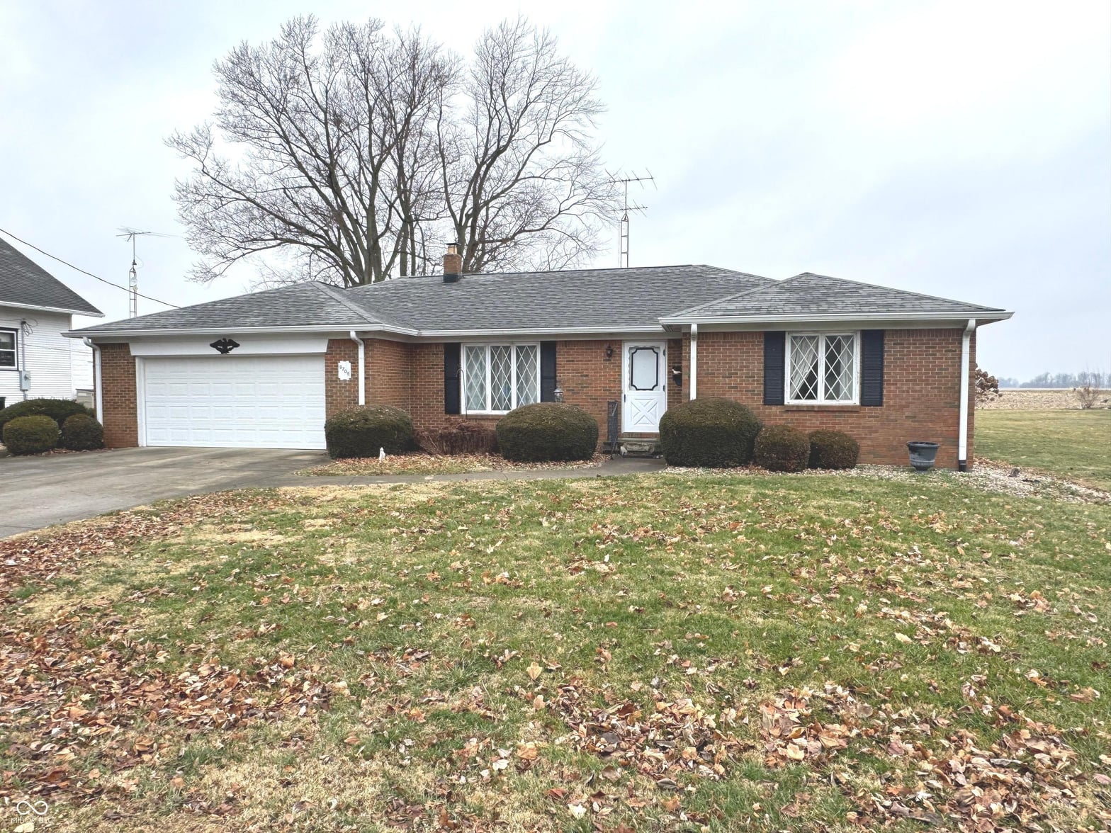 Front exterior at 970 E North Street, Mays, IN