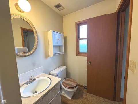 Primary bathroom at 970 E North Street, Mays, IN