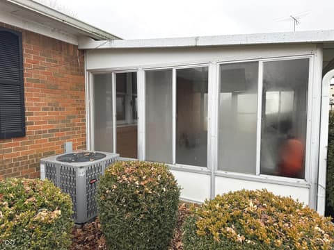 Outdoor living area at 970 E North Street, Mays, IN