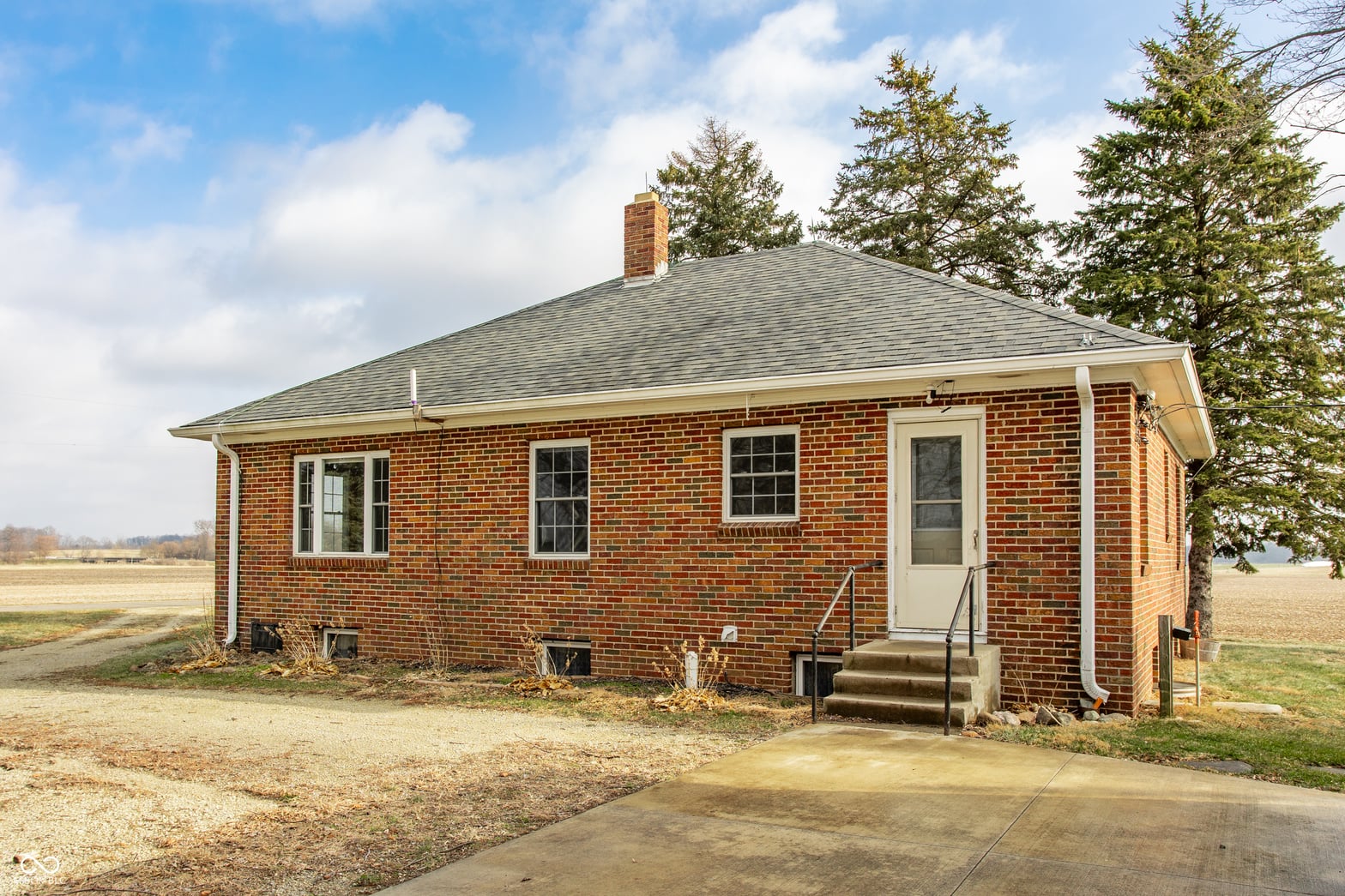 Photo of 5109 W Maxville Road, Winchester, IN