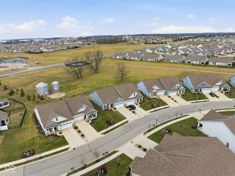 Photo of 4298 Red Barn Drive, Whitestown, IN