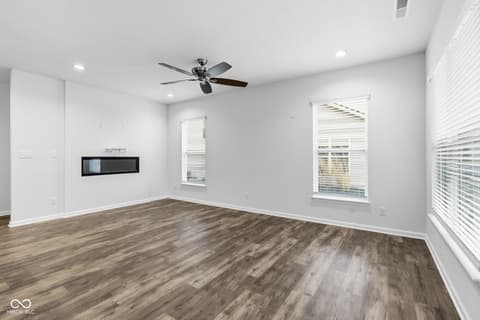 Photo of 4298 Red Barn Drive, Whitestown, IN