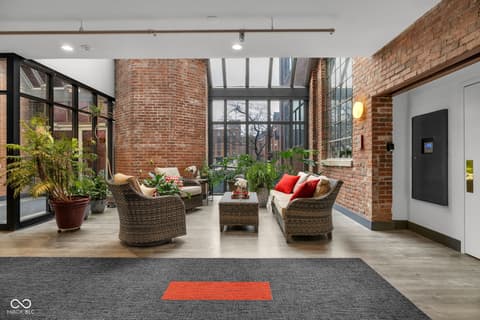 Lobby — 430 N Park Avenue, Indianapolis, IN