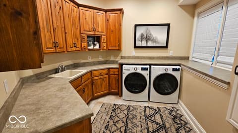 Photo of 5306 State Road 144, Greenwood, IN