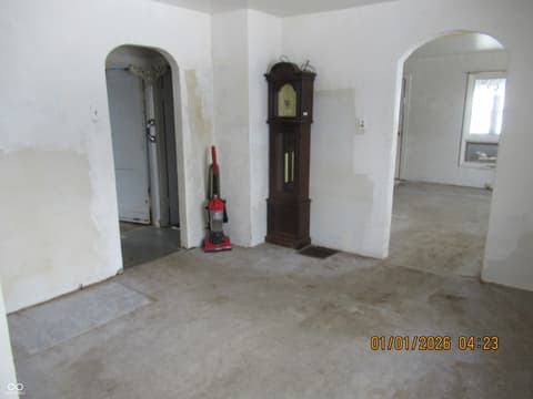 Photo of 905 W 4th Street, Alexandria, IN
