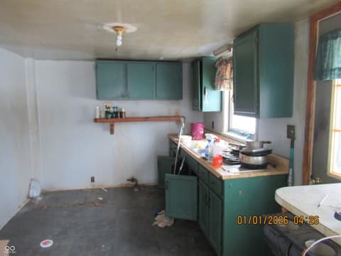 Photo of 905 W 4th Street, Alexandria, IN