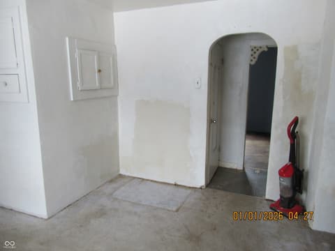 Photo of 905 W 4th Street, Alexandria, IN