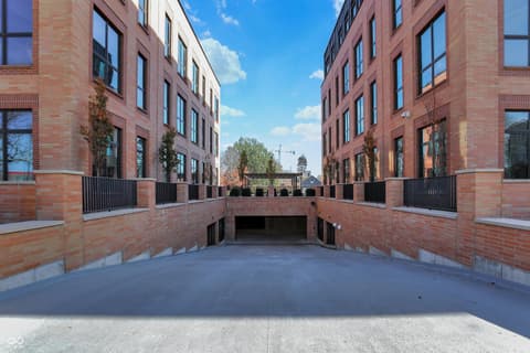 Photo of 877 N East Street, Indianapolis, IN
