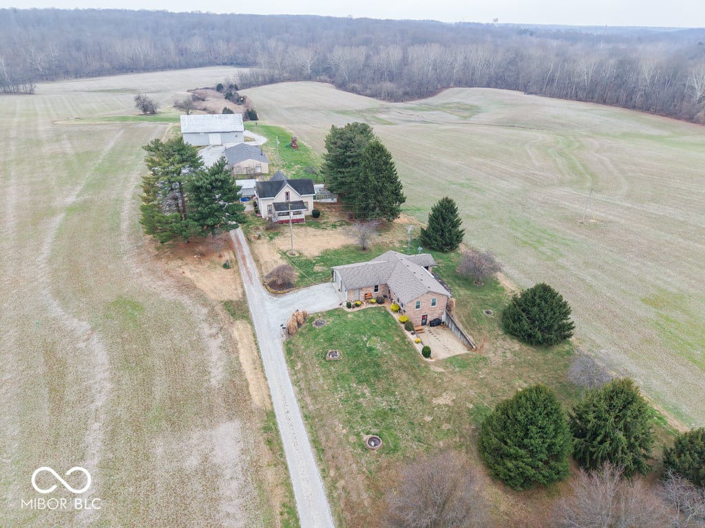 Photo of 5154 E County Road 550 N, North Vernon, IN